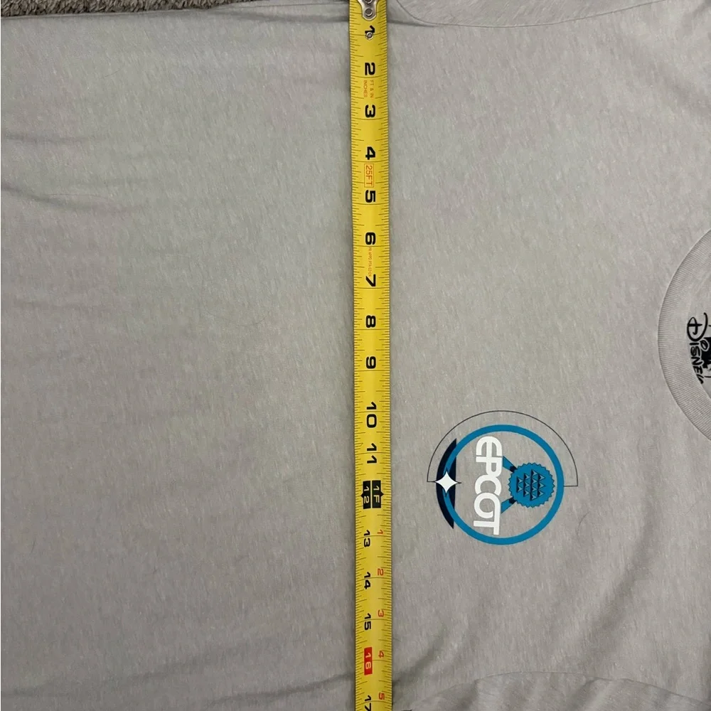 New Epcot Reimagined Disney Parks T-Shirt Size Small Unisex - Picture 3 of 5